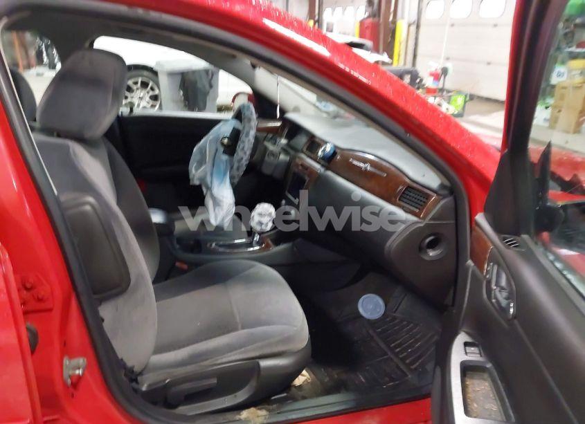 Photo 5 of 2011 Chevrolet Impala LT (VIN 2G1WG5EK0B1305785)