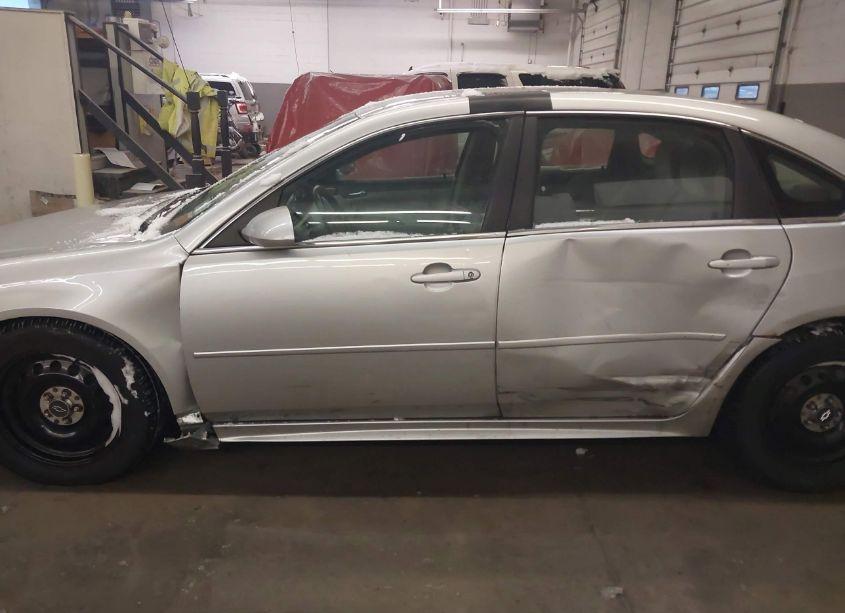 Photo 6 of 2011 Chevrolet Impala LT (VIN 2G1WG5EK0B1308511)