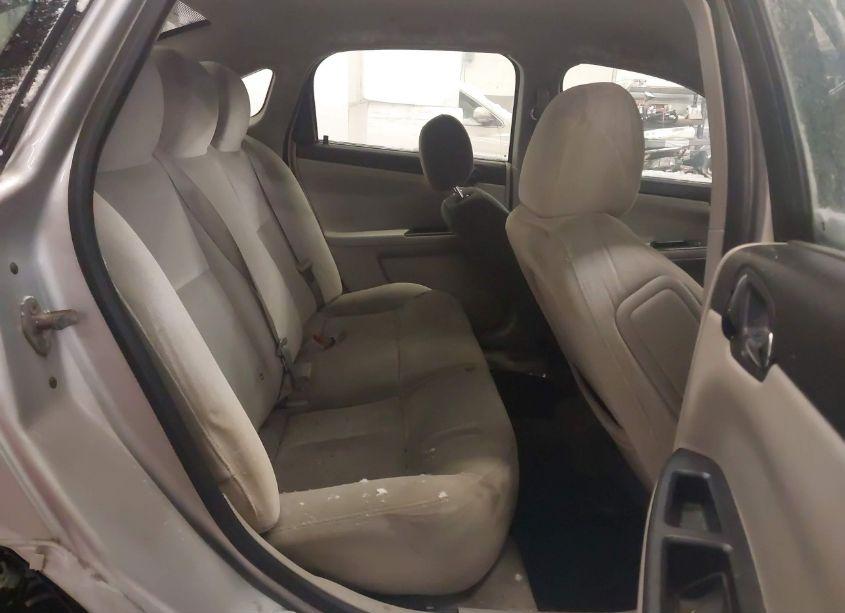 Photo 8 of 2011 Chevrolet Impala LT (VIN 2G1WG5EK0B1308511)