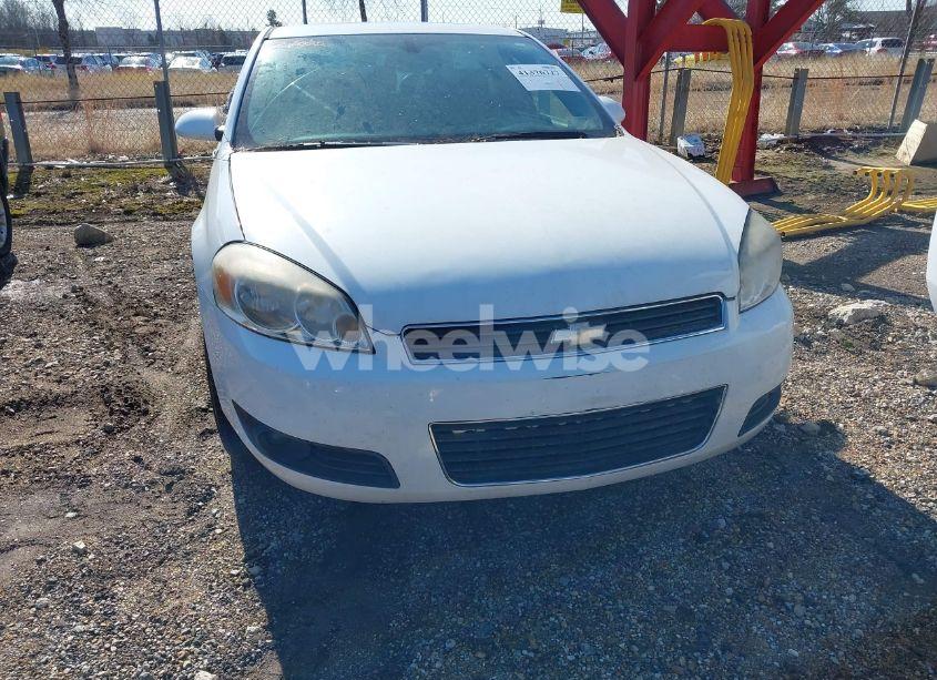 Photo 6 of 2011 Chevrolet Impala LT (VIN 2G1WG5EK0B1331464)