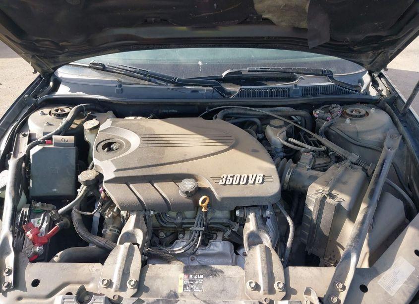 Photo 10 of 2011 Chevrolet Impala LT (VIN 2G1WG5EK1B1171353)