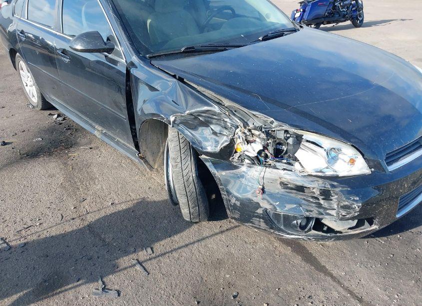 Photo 6 of 2011 Chevrolet Impala LT (VIN 2G1WG5EK1B1171353)