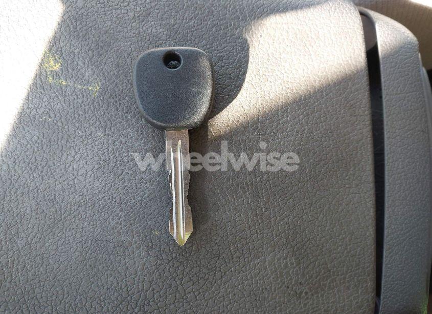 Photo 11 of 2011 Chevrolet Impala LT (VIN 2G1WG5EK1B1179310)