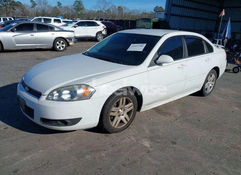 Photo 2 of 2011 Chevrolet Impala LT (VIN 2G1WG5EK1B1179310)