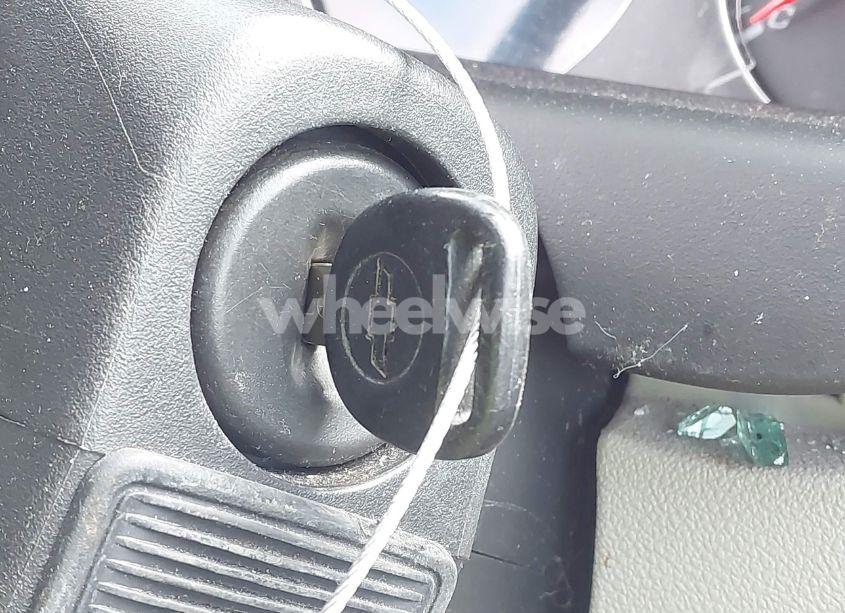 Photo 11 of 2011 Chevrolet Impala LT (VIN 2G1WG5EK1B1219790)