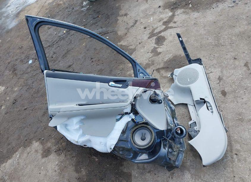 Photo 12 of 2011 Chevrolet Impala LT (VIN 2G1WG5EK1B1219790)