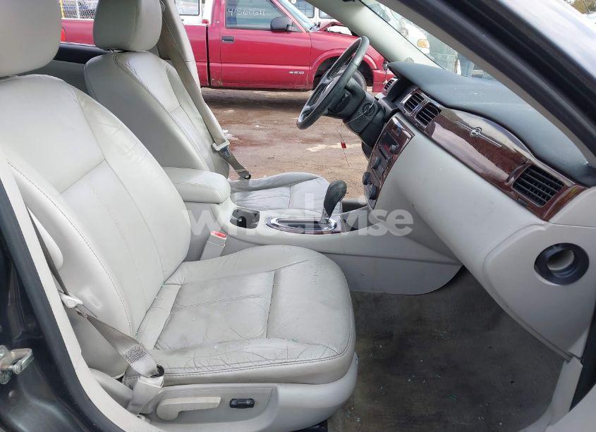 Photo 5 of 2011 Chevrolet Impala LT (VIN 2G1WG5EK1B1219790)