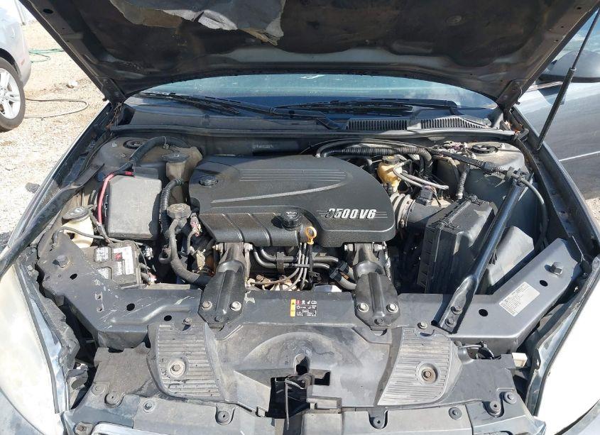 Photo 10 of 2011 Chevrolet Impala LT (VIN 2G1WG5EK1B1280279)