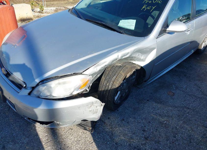 Photo 6 of 2011 Chevrolet Impala LT (VIN 2G1WG5EK1B1291833)