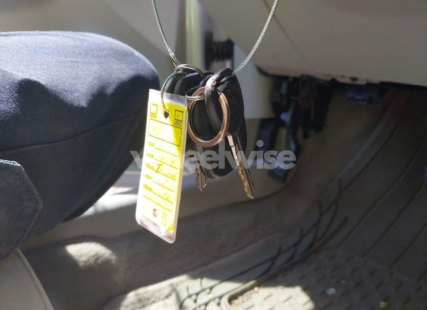 Photo 11 of 2011 Chevrolet Impala LT (VIN 2G1WG5EK1B1293260)