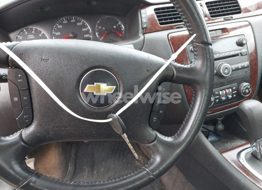 Photo 11 of 2011 Chevrolet Impala LT (VIN 2G1WG5EK2B1114756)