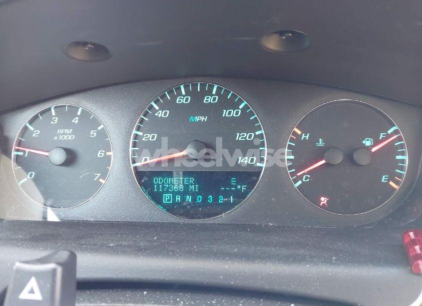 Photo 7 of 2011 Chevrolet Impala LT (VIN 2G1WG5EK2B1215540)