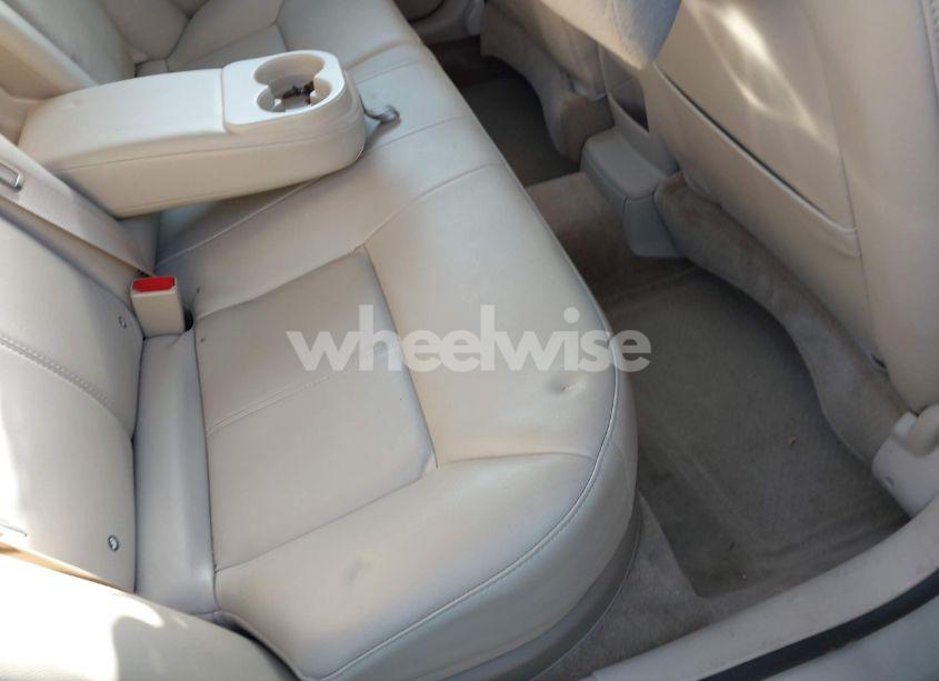 Photo 8 of 2011 Chevrolet Impala LT (VIN 2G1WG5EK2B1215540)