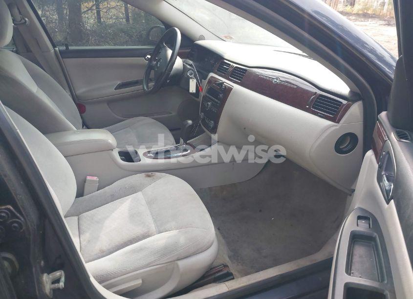 Photo 5 of 2011 Chevrolet Impala LT (VIN 2G1WG5EK2B1257450)