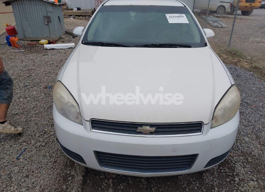 Photo 6 of 2011 Chevrolet Impala LT (VIN 2G1WG5EK2B1261465)