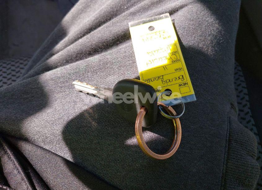 Photo 11 of 2011 Chevrolet Impala LT (VIN 2G1WG5EK2B1263698)