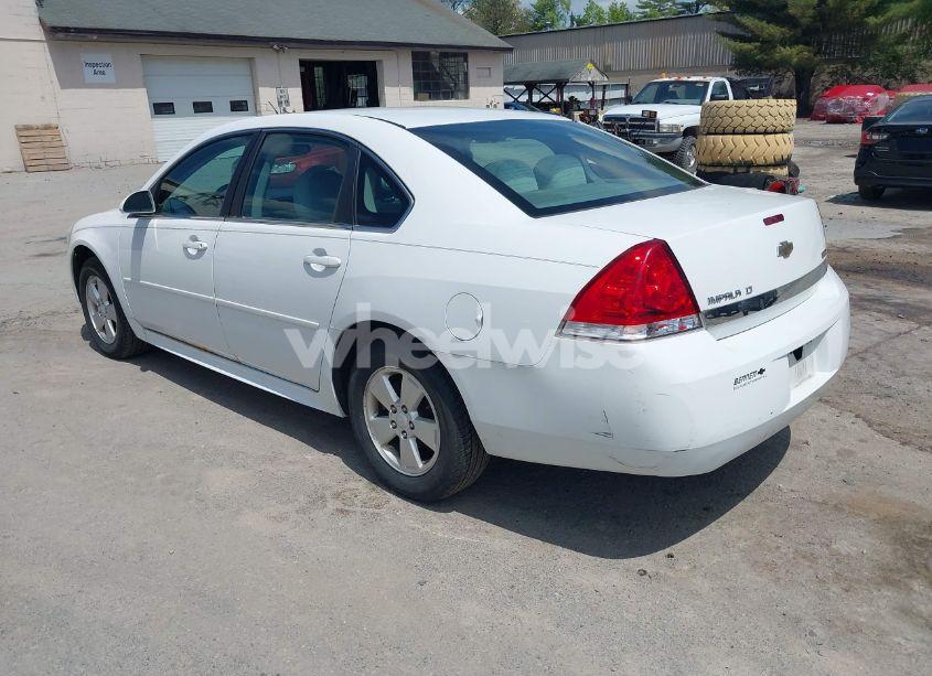 Photo 3 of 2011 Chevrolet Impala LT (VIN 2G1WG5EK2B1279982)