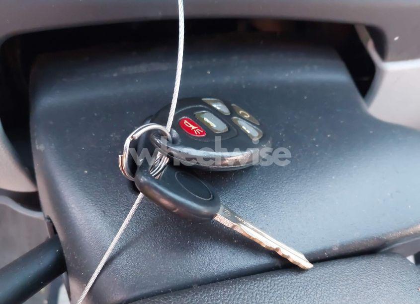 Photo 11 of 2011 Chevrolet Impala LT (VIN 2G1WG5EK2B1292795)