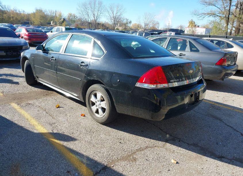 Photo 3 of 2011 Chevrolet Impala LT (VIN 2G1WG5EK2B1317307)