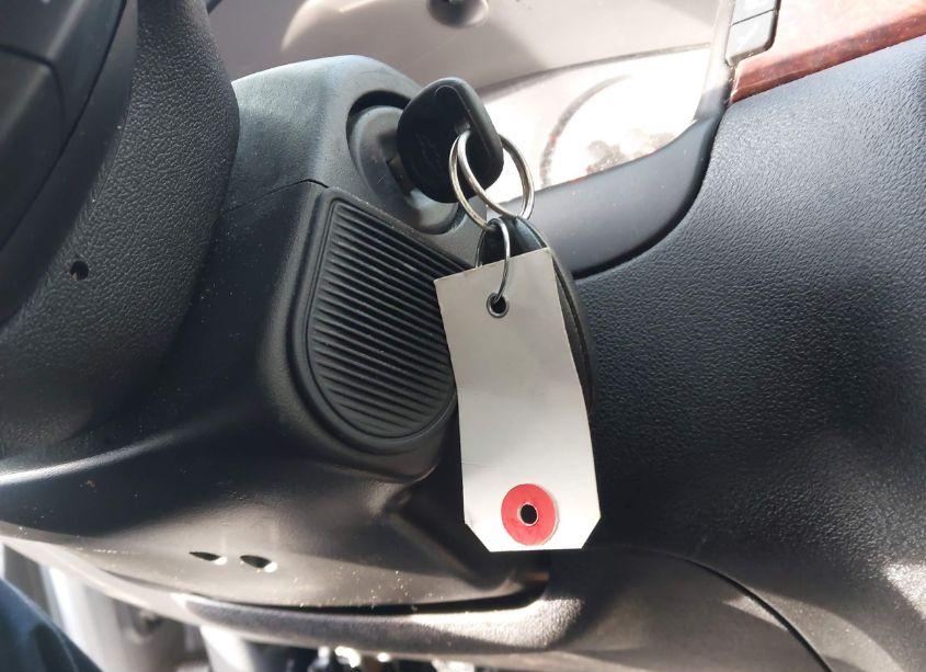 Photo 11 of 2011 Chevrolet Impala LT (VIN 2G1WG5EK2B1323804)