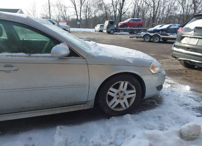 Photo 15 of 2011 Chevrolet Impala LT (VIN 2G1WG5EK2B1323804)