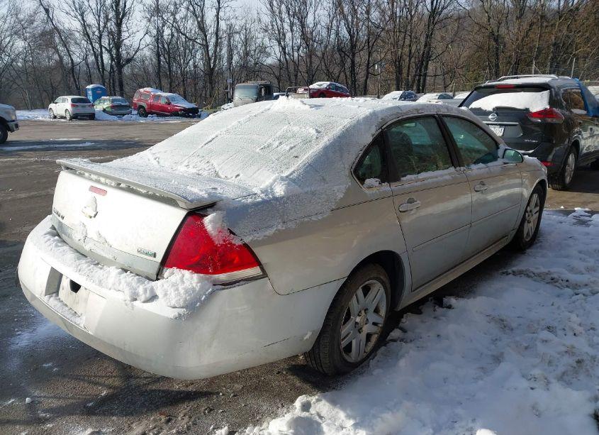 Photo 4 of 2011 Chevrolet Impala LT (VIN 2G1WG5EK2B1323804)