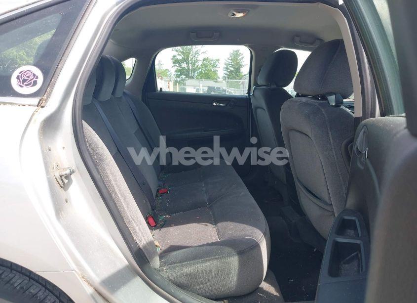 Photo 8 of 2011 Chevrolet Impala LT (VIN 2G1WG5EK3B1123370)