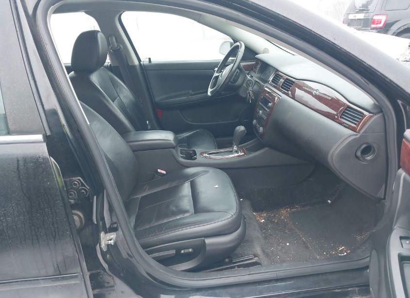 Photo 5 of 2011 Chevrolet Impala LT (VIN 2G1WG5EK3B1274192)