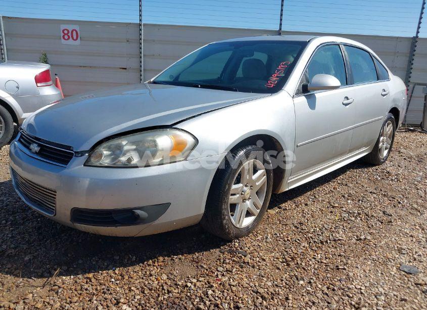 Photo 2 of 2011 Chevrolet Impala LT (VIN 2G1WG5EK4B1104729)