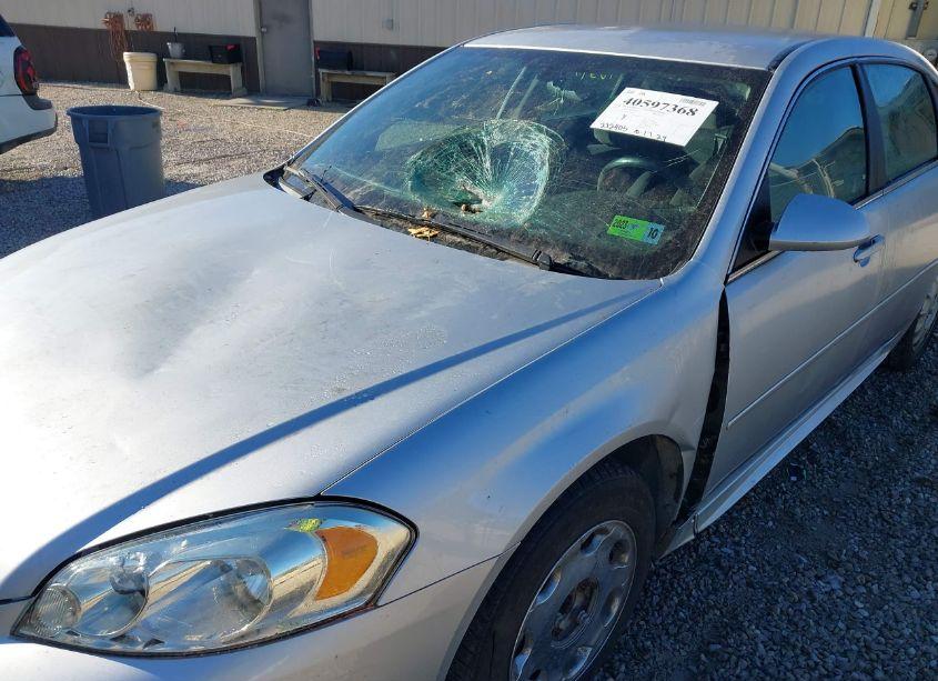 Photo 6 of 2011 Chevrolet Impala LT (VIN 2G1WG5EK4B1109834)