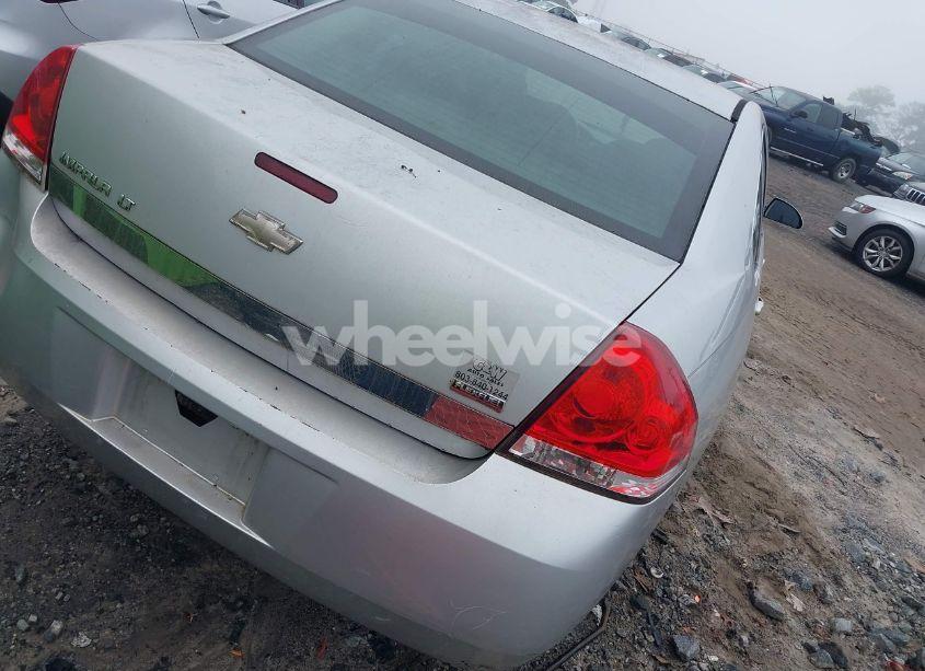 Photo 4 of 2011 Chevrolet Impala LT (VIN 2G1WG5EK4B1171380)