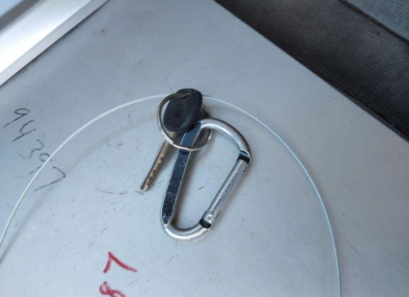 Photo 11 of 2011 Chevrolet Impala LT (VIN 2G1WG5EK4B1286805)