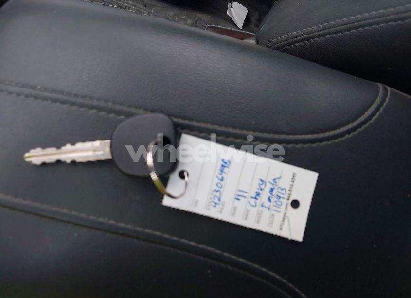 Photo 11 of 2011 Chevrolet Impala LT (VIN 2G1WG5EK5B1110913)