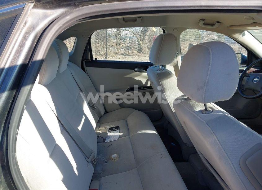 Photo 8 of 2011 Chevrolet Impala LT (VIN 2G1WG5EK5B1203723)