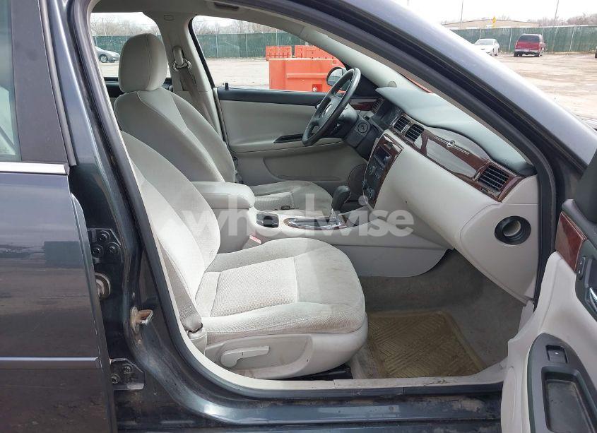 Photo 5 of 2011 Chevrolet Impala LT (VIN 2G1WG5EK5B1208968)