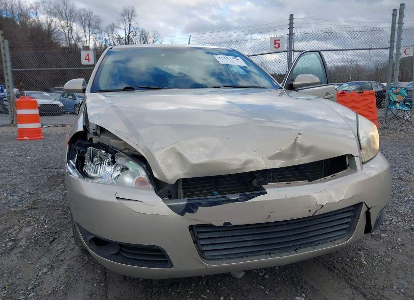 Photo 6 of 2011 Chevrolet Impala LT (VIN 2G1WG5EK5B1234857)