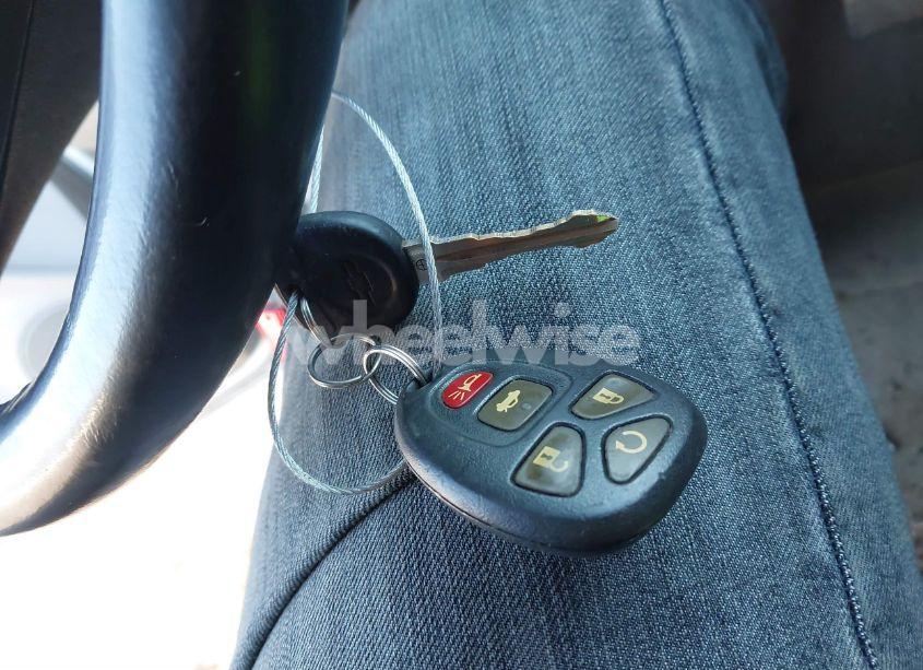 Photo 11 of 2011 Chevrolet Impala LT (VIN 2G1WG5EK5B1252162)