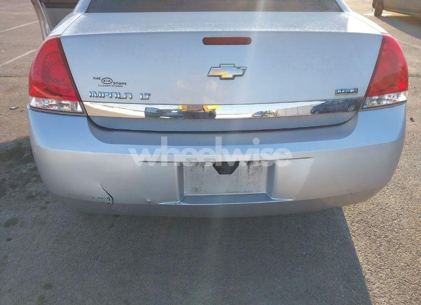 Photo 6 of 2011 Chevrolet Impala LT (VIN 2G1WG5EK5B1252162)