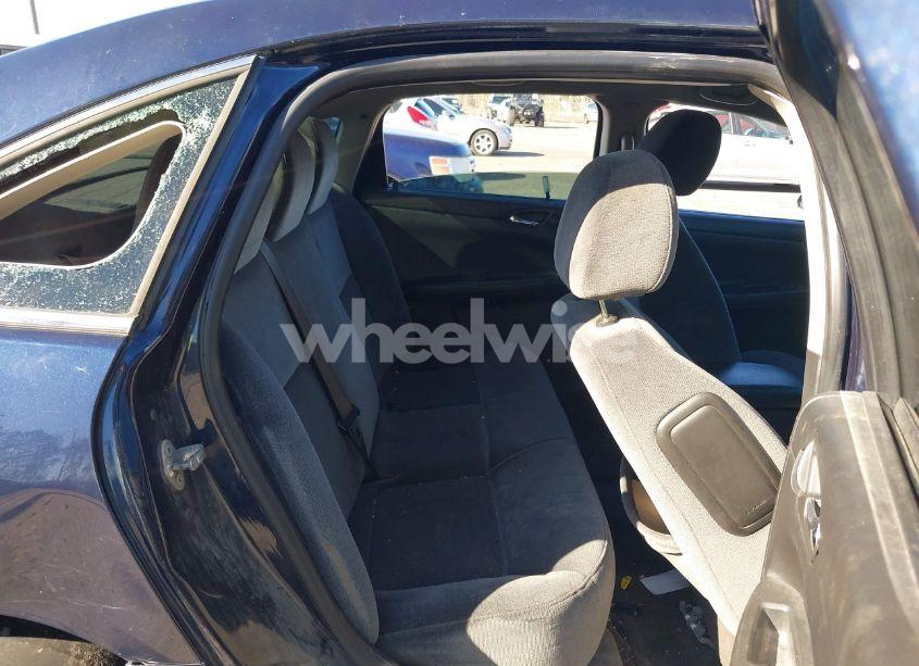 Photo 8 of 2011 Chevrolet Impala LT (VIN 2G1WG5EK5B1254784)