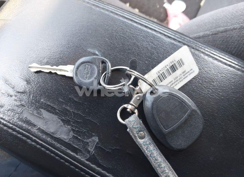 Photo 11 of 2011 Chevrolet Impala LT (VIN 2G1WG5EK5B1275389)