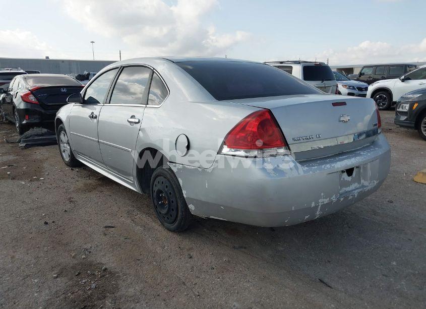 Photo 3 of 2011 Chevrolet Impala LT (VIN 2G1WG5EK5B1291642)