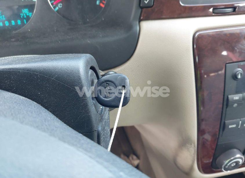 Photo 11 of 2011 Chevrolet Impala LT (VIN 2G1WG5EK5B1305538)