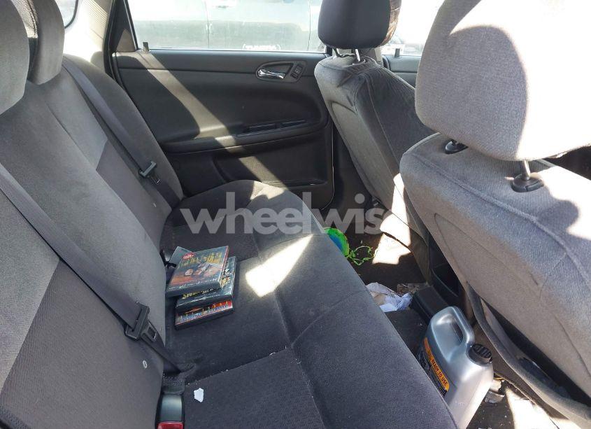 Photo 8 of 2011 Chevrolet Impala LT (VIN 2G1WG5EK5B1315714)