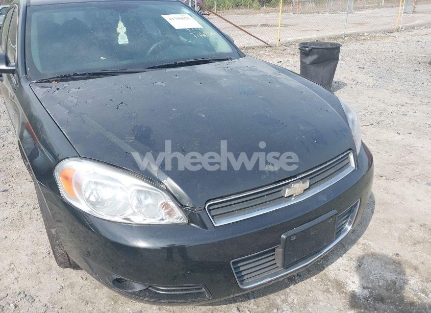 Photo 6 of 2011 Chevrolet Impala LT (VIN 2G1WG5EK6B1124738)