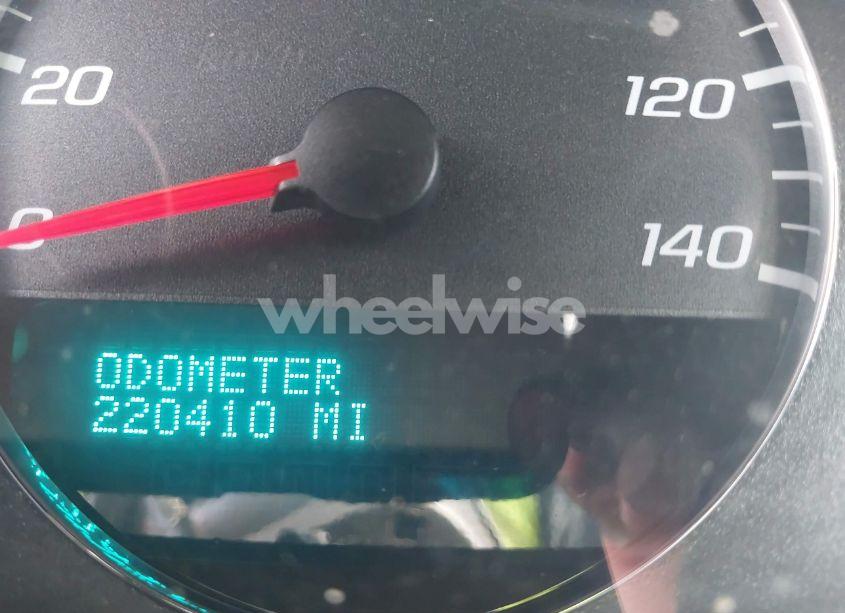 Photo 7 of 2011 Chevrolet Impala LT (VIN 2G1WG5EK6B1124738)