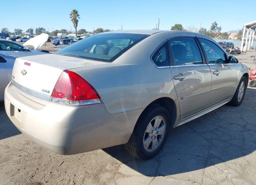 Photo 4 of 2011 Chevrolet Impala LT (VIN 2G1WG5EK6B1130989)