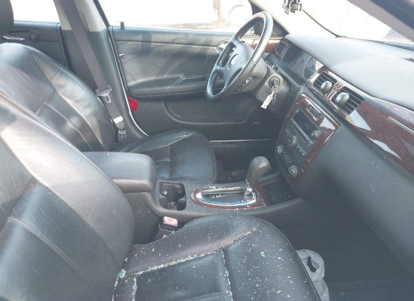 Photo 5 of 2011 Chevrolet Impala LT (VIN 2G1WG5EK6B1271139)