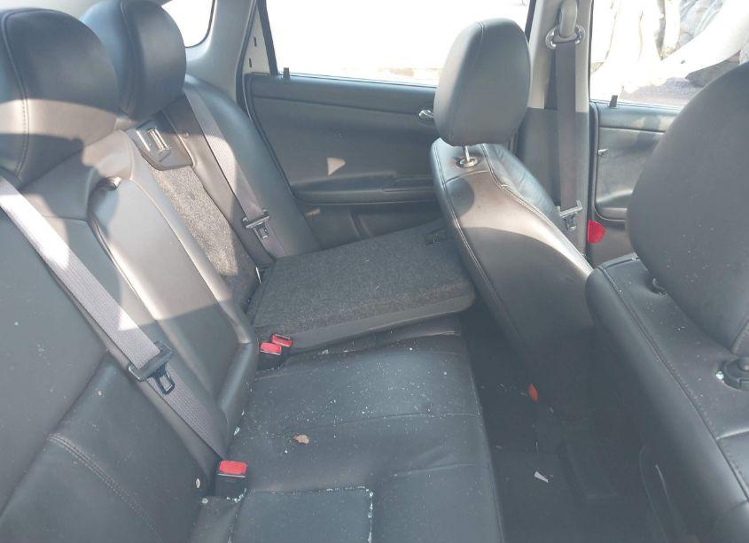 Photo 8 of 2011 Chevrolet Impala LT (VIN 2G1WG5EK6B1271139)