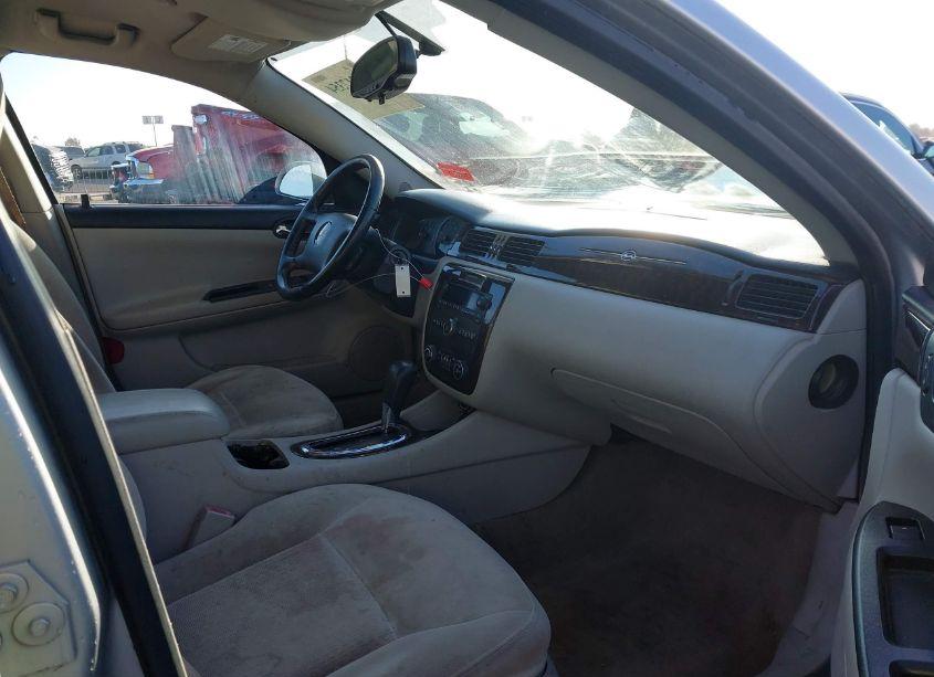 Photo 5 of 2011 Chevrolet Impala LT (VIN 2G1WG5EK6B1315172)