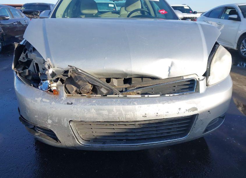 Photo 6 of 2011 Chevrolet Impala LT (VIN 2G1WG5EK6B1315172)